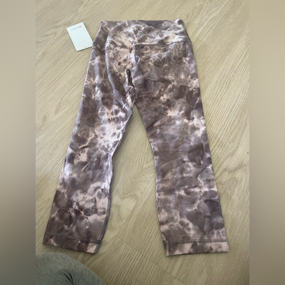 Lululemon align crop